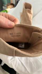 Light brown heeled Bootie by Dolce Vita size 7 - Image 4