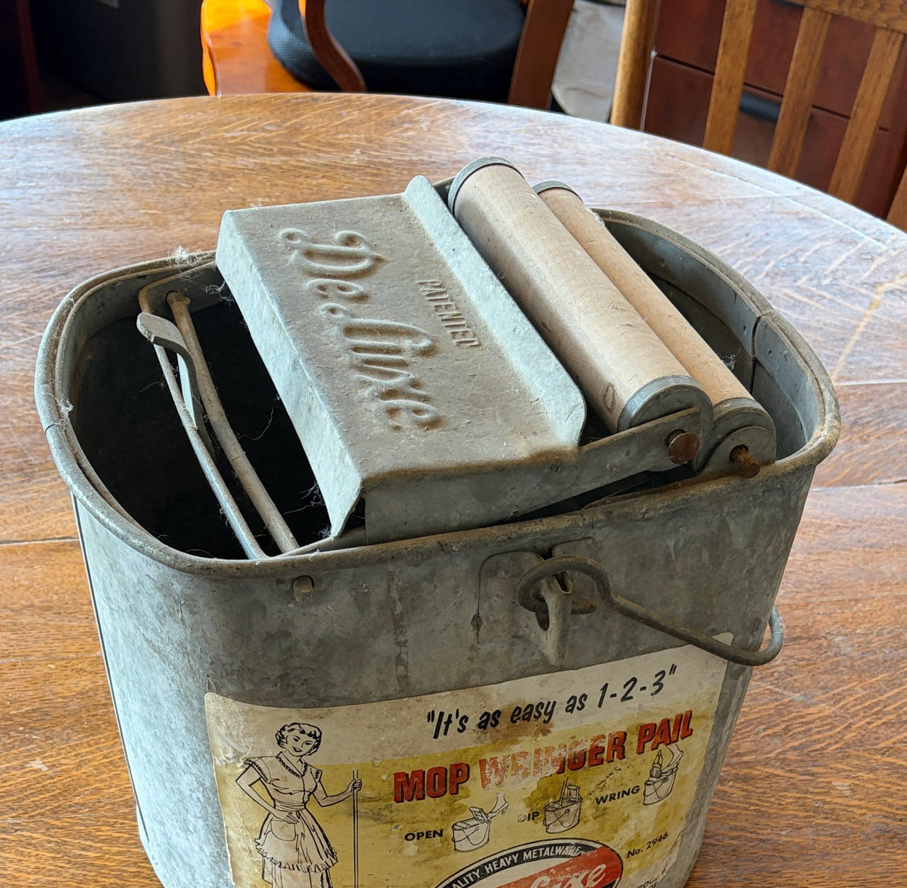 Schlueter De Luxe Mop Wringer Pail