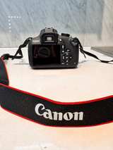 Canon EOS Rebel T5 - Image 4