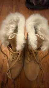 Sorel Explorer Joan Waterproof Boot. Good condition size Women’s 10- - Image 4