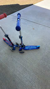 Micro Mini Deluxe Blue 3-Wheeled Kids Scooter - Image 2