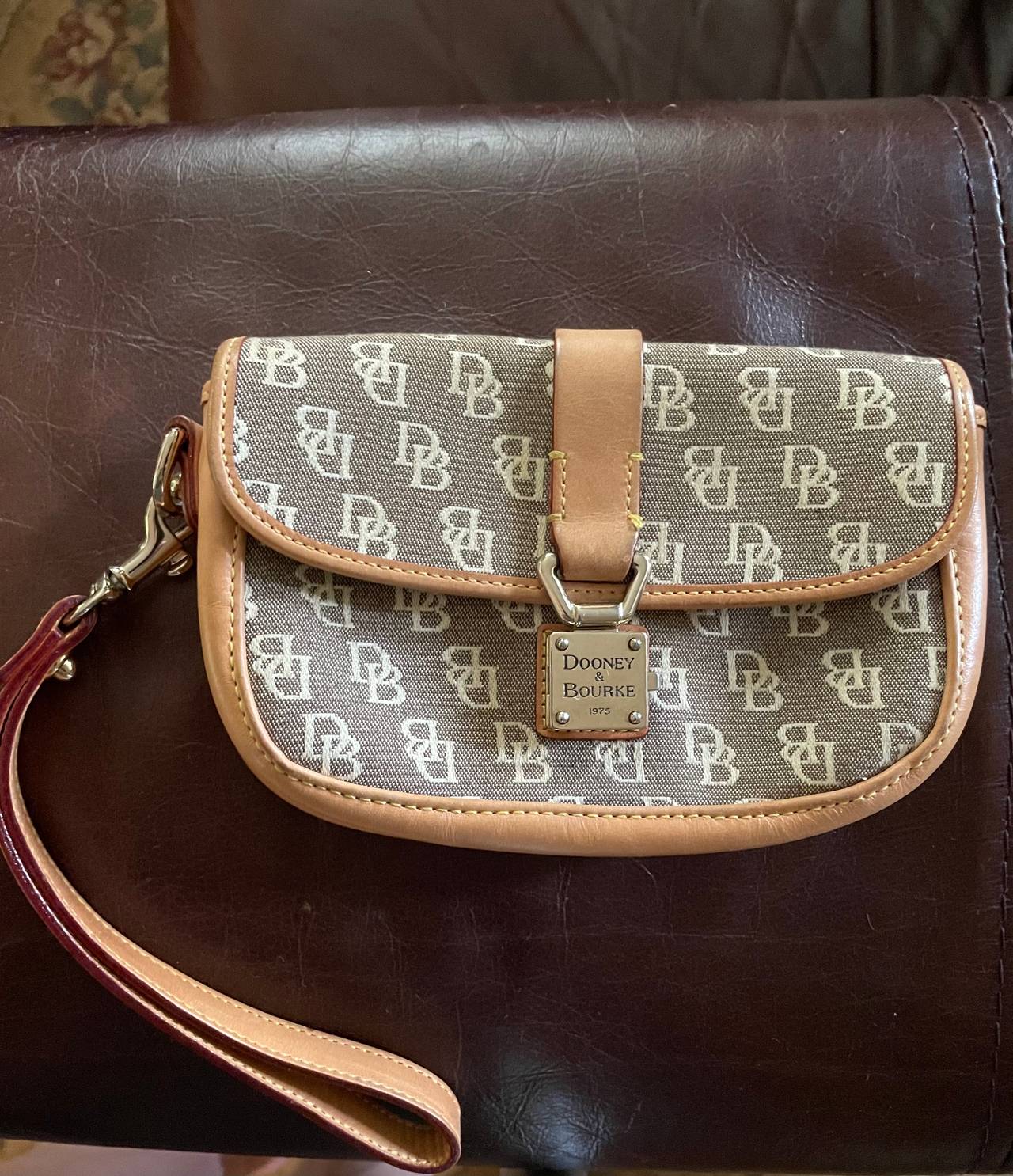 Dooney & Bourke Wristlet