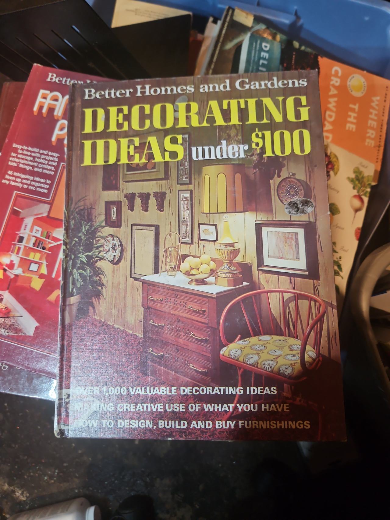 Better Homes and Gardens Decorating Ideas Under $100 Hardcover Book