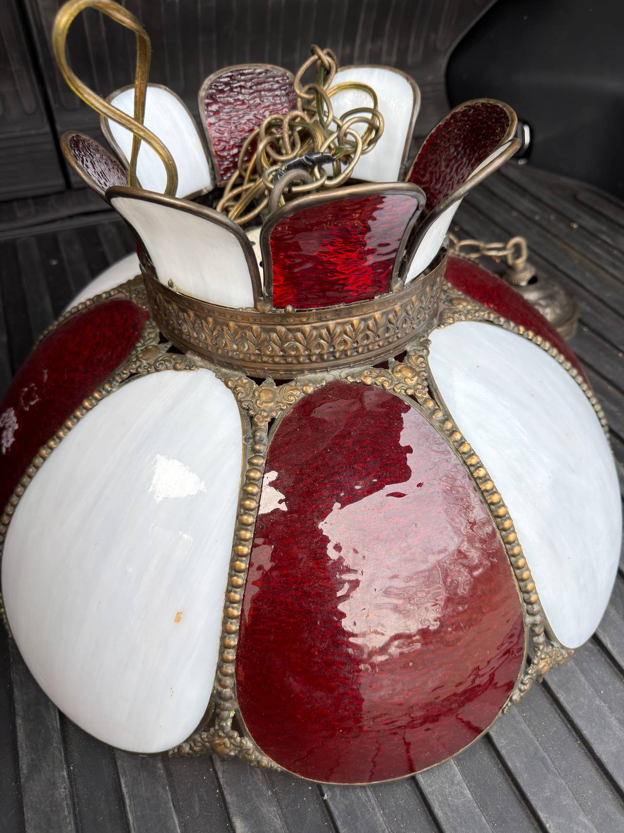 Vintage Red and White Slag Glass Flower Petal Swag Lamp
