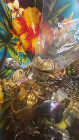 Bulk Vintage Costume earrings Lot - Image 2