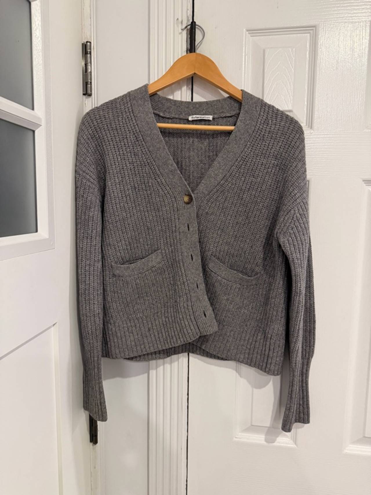 REFORMATION Double Pocket Crop Cardigan Gray Small
