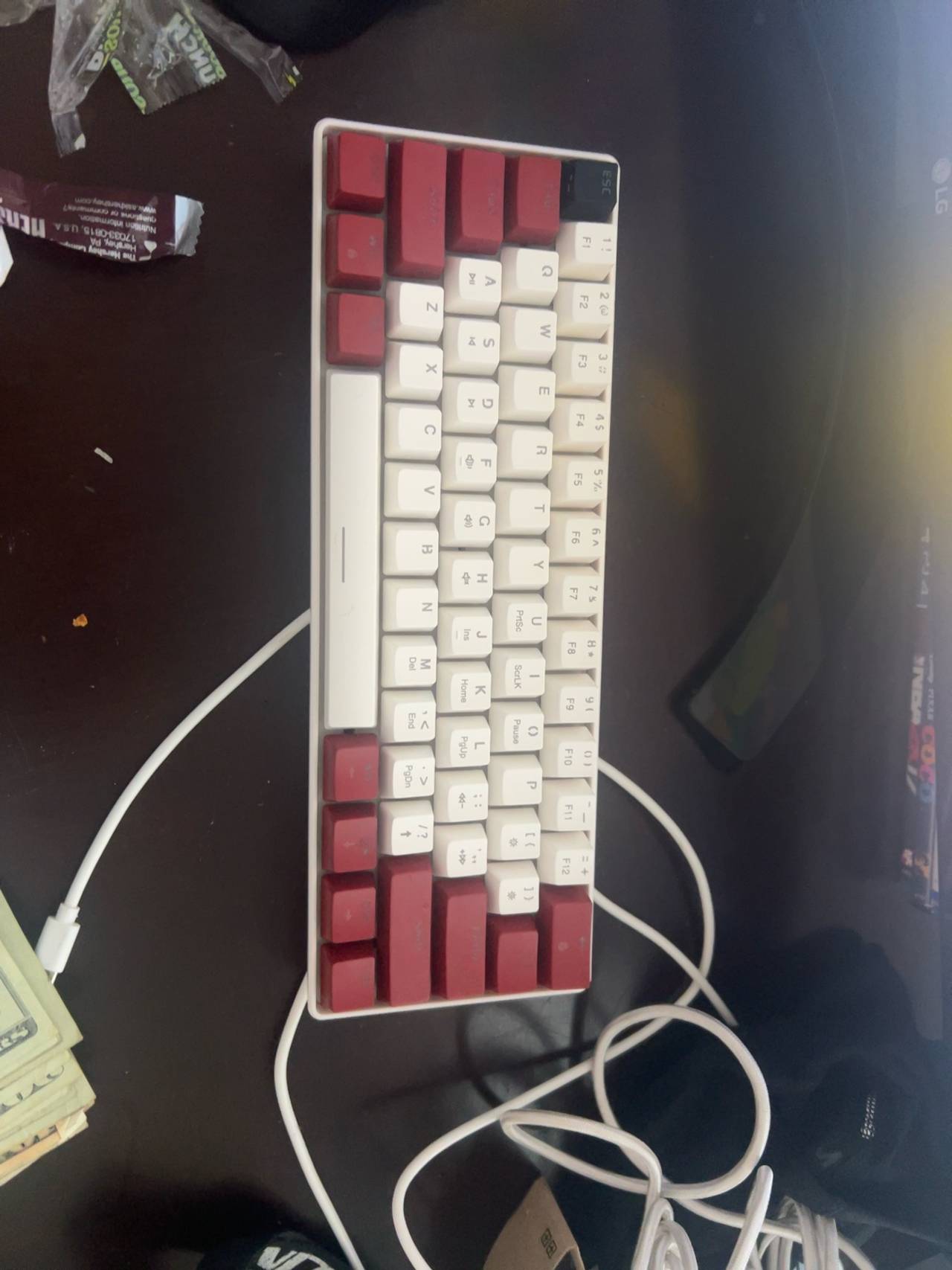 Snpurdiri White Mechanical Gaming Keyboard