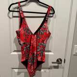 Hilor One-Piece Swimsuit women’s size 16 red and white floral tummy control - Image 2