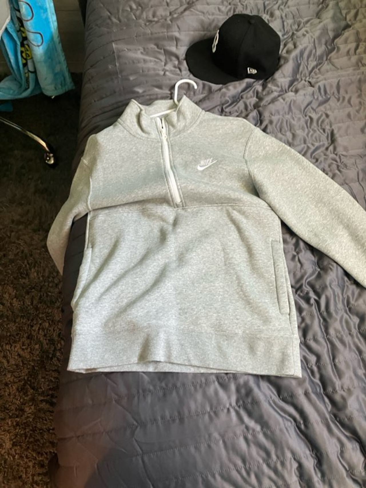 Nike Club Fleece Half-Zip Sweatshirt