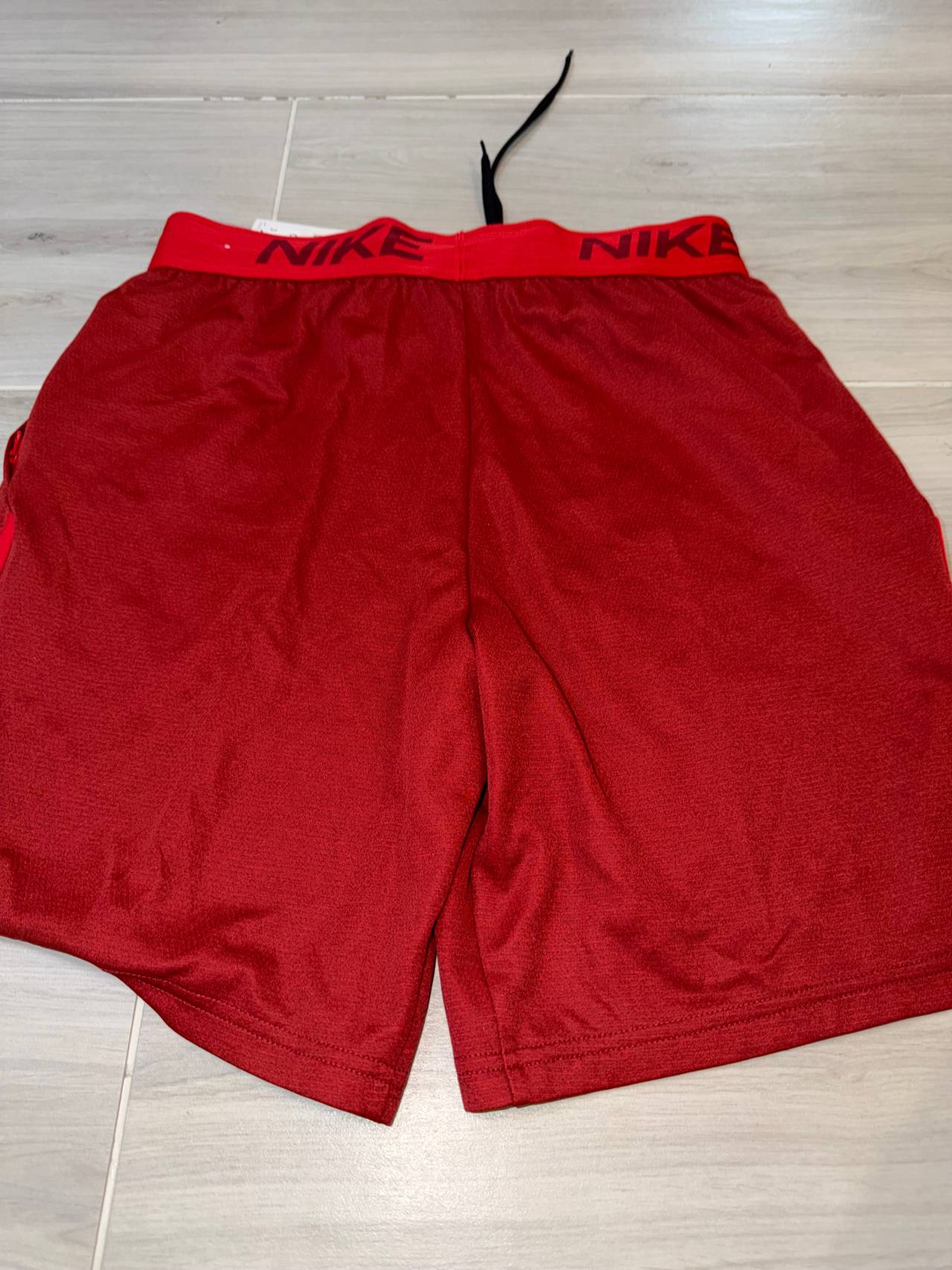 Nike Dri-Fit Men's Training Shorts Red Medium