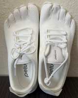 Peluva The Strand women's Minimalist Shoe Size 9.5 - Image 1