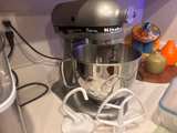 KitchenAid Artisan 5-Quart Tilt-Head Stand Mixer White - Image 2