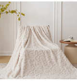 KORBLISS Home Fleece Throw Blanket - Image 4