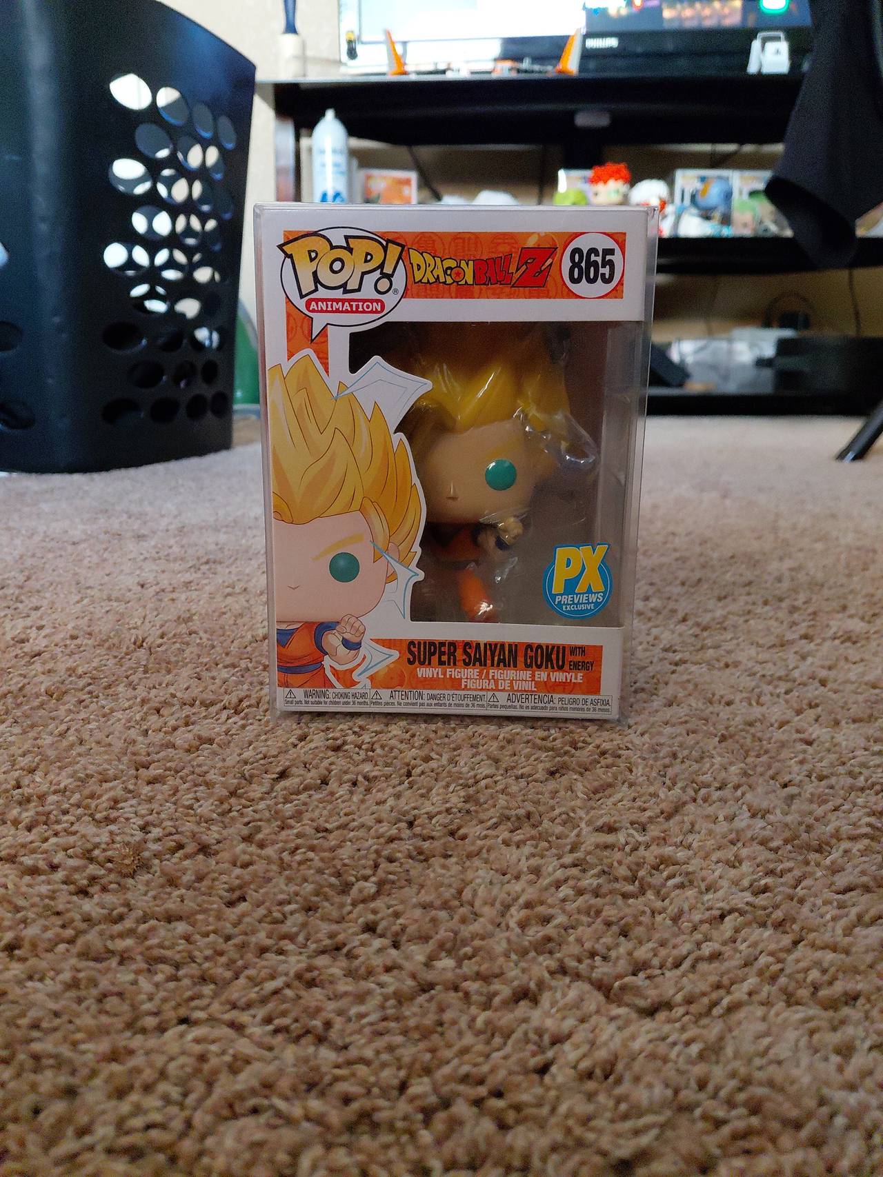 Funko Pop! Animation: Dragon Ball Z - Super Saiyan Goku with Energy #865 Previews Exclusive