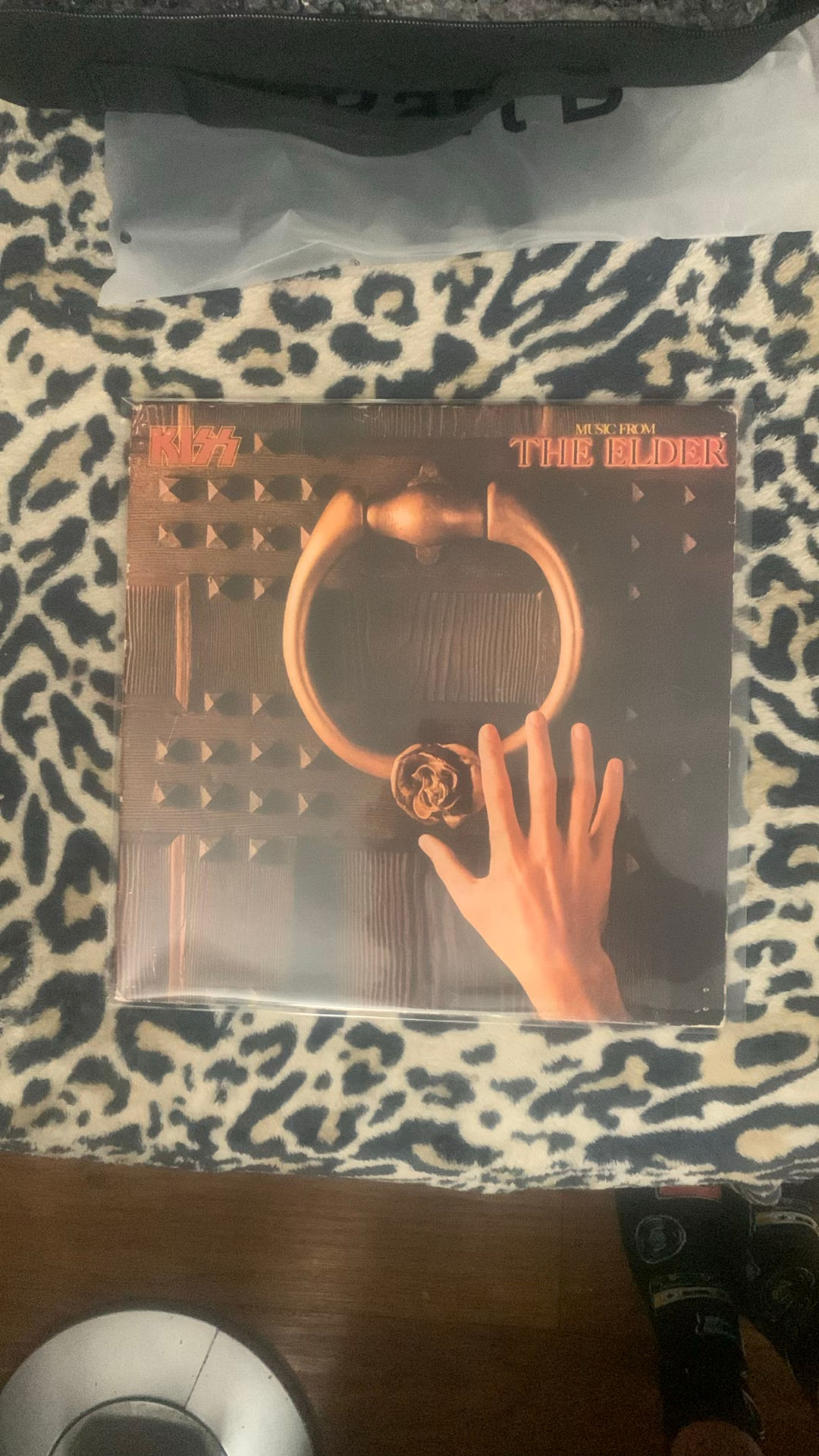 Kiss - Music from "The Elder"