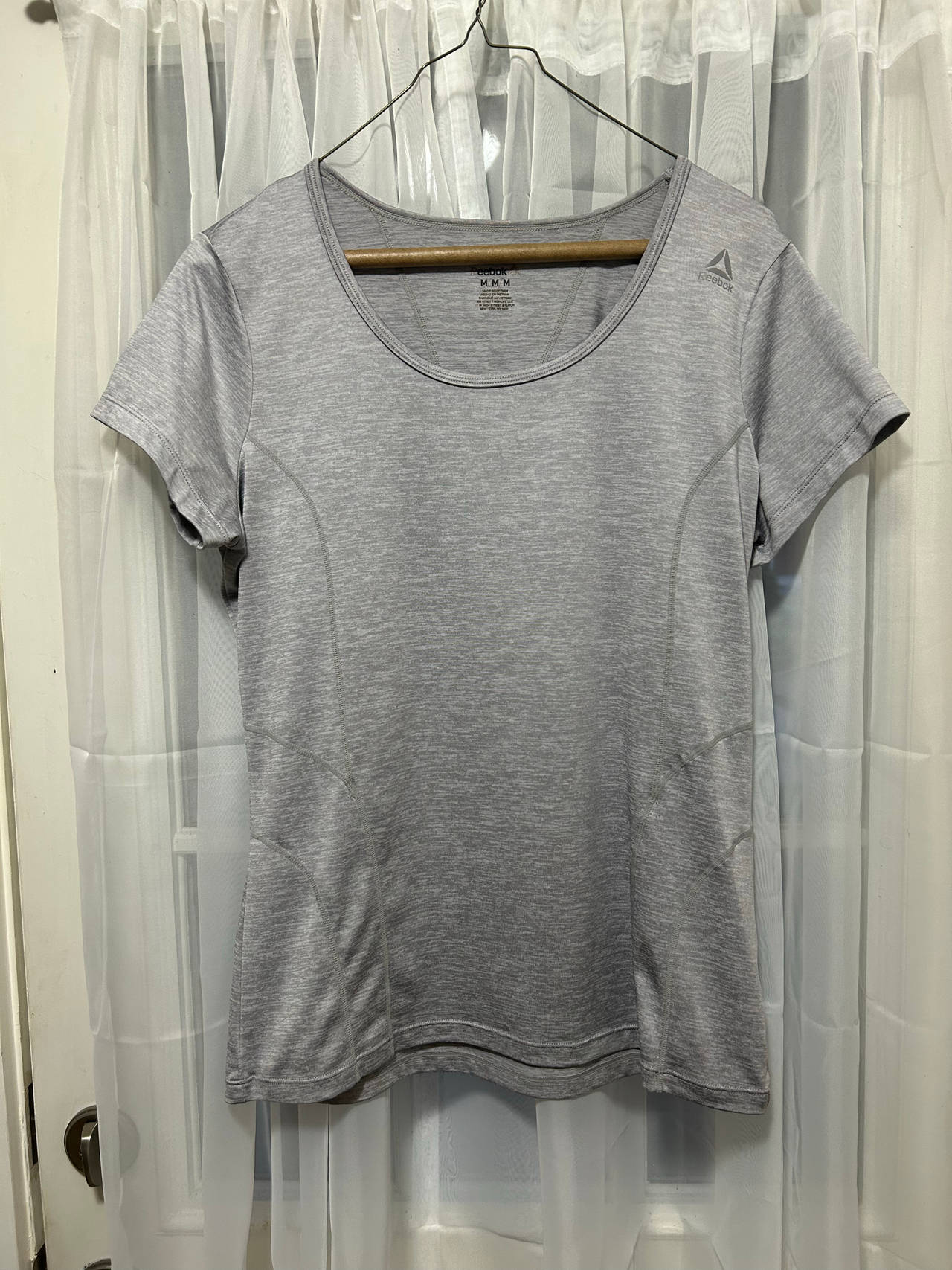 Reebok Womens Varigated Heathered T-Shirt, Grey, 