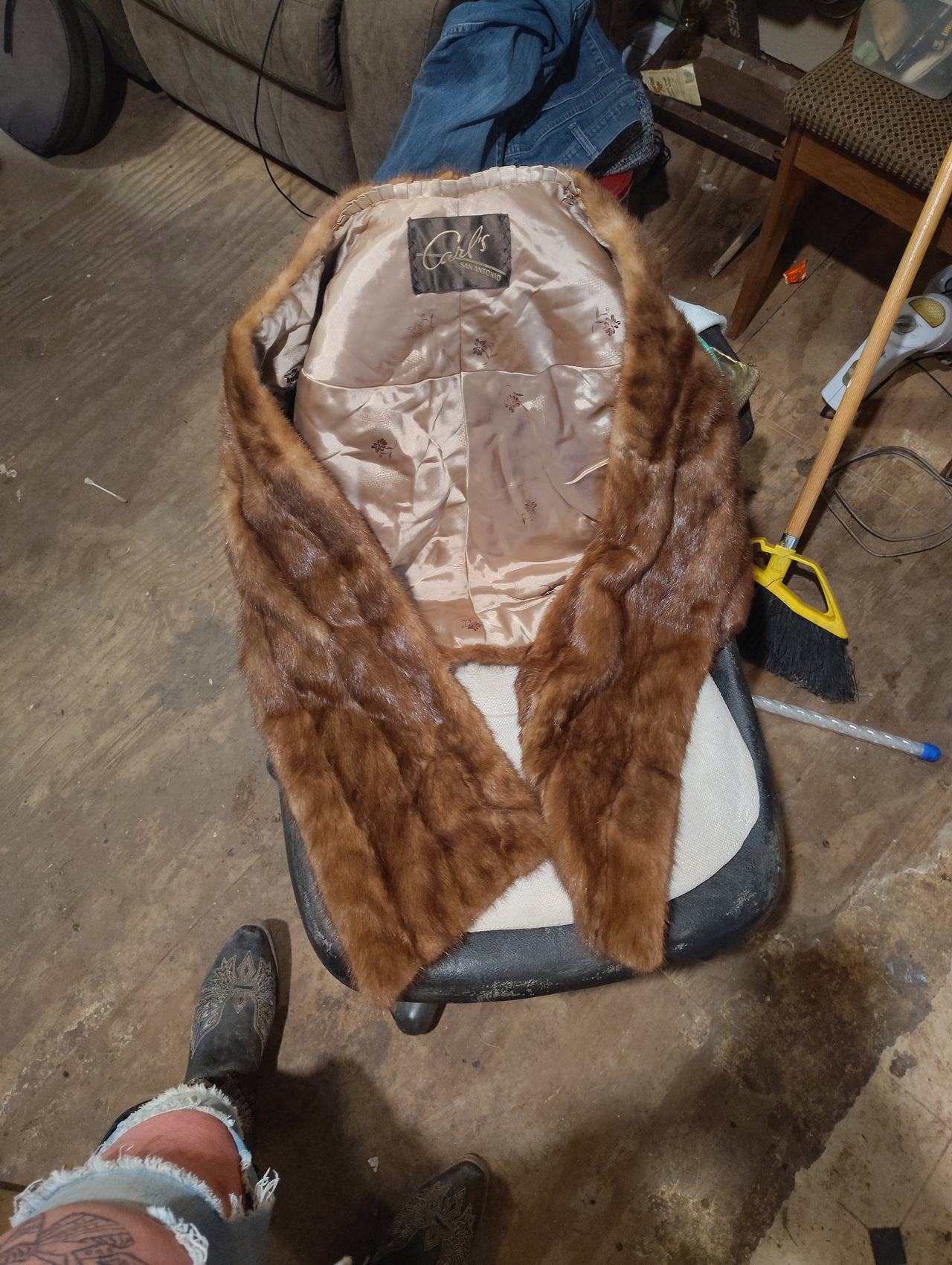 Carl's San Antonio Vintage Mink Fur Stole
