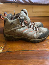 Merrell Women's Moab 2 Mid Waterproof Hiking Boots - Image 1