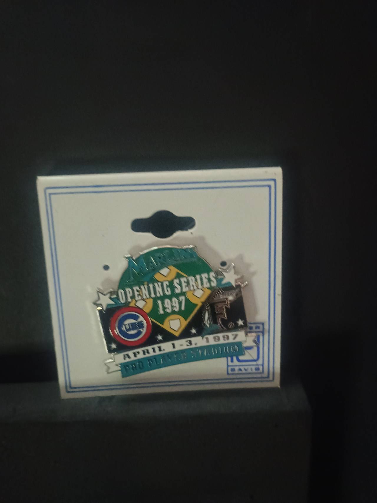 1997 Florida Marlins vs Chicago Cubs Opening Series Commemorative Pin