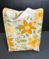 Billabong Floral Canvas Lunch Bag - Image 7