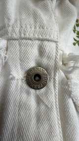 POL Embroidered Distressed Denim Vest medium - Image 4