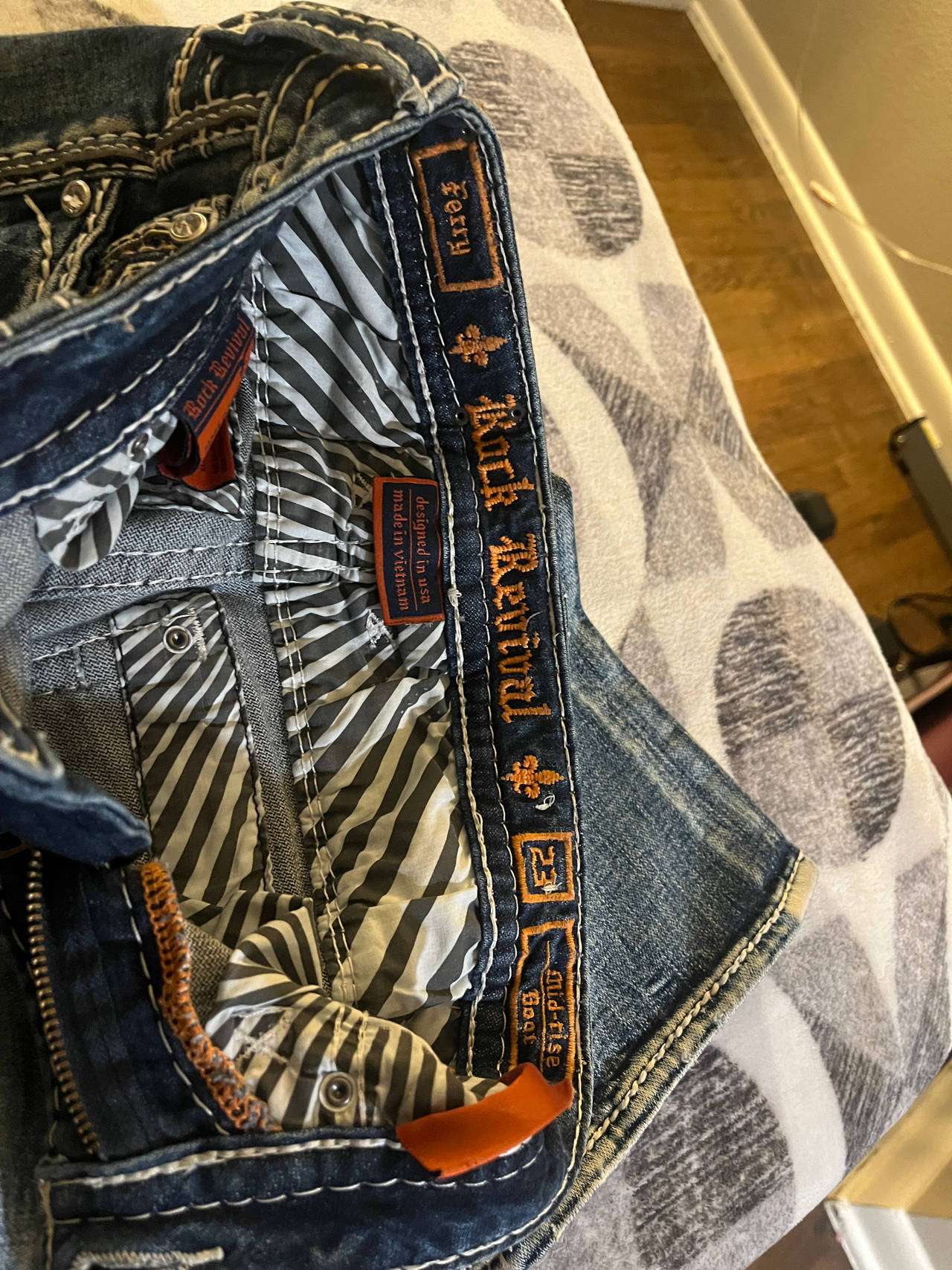 Rock Revival Jeans