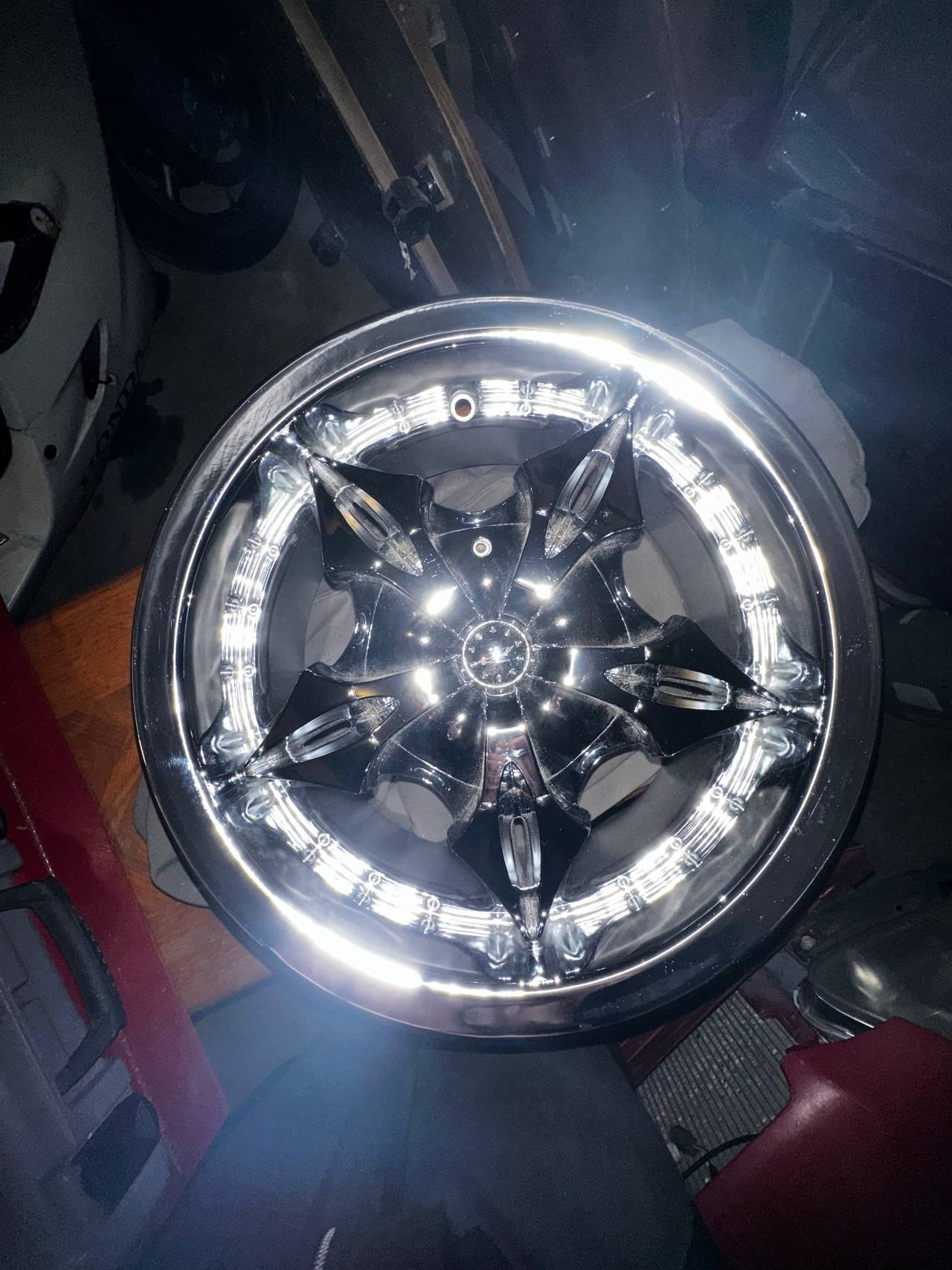 Unique Chrome Wheels