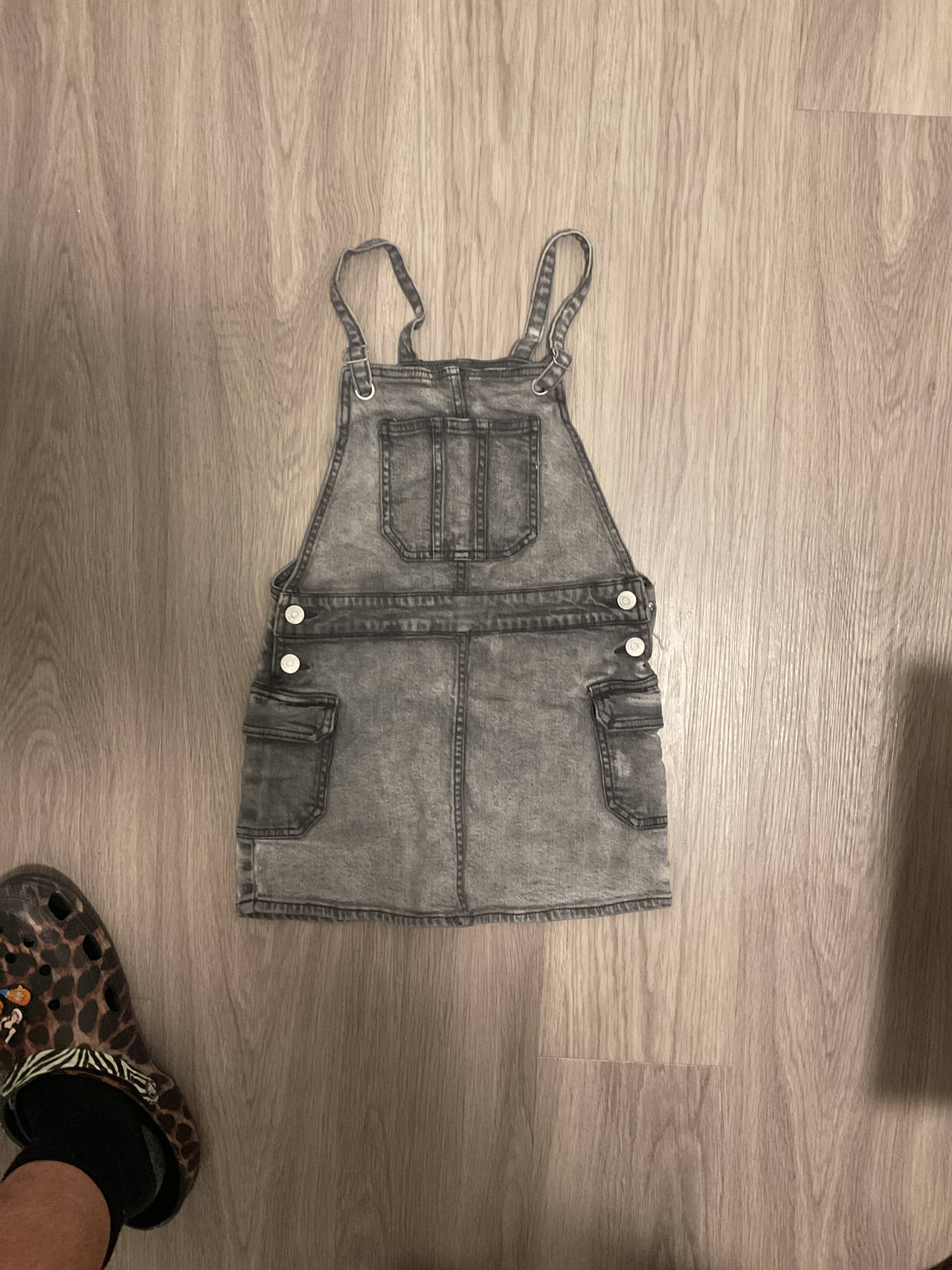 Lil Girls Grey Acid Wash Denim Overall Dress size 6/7