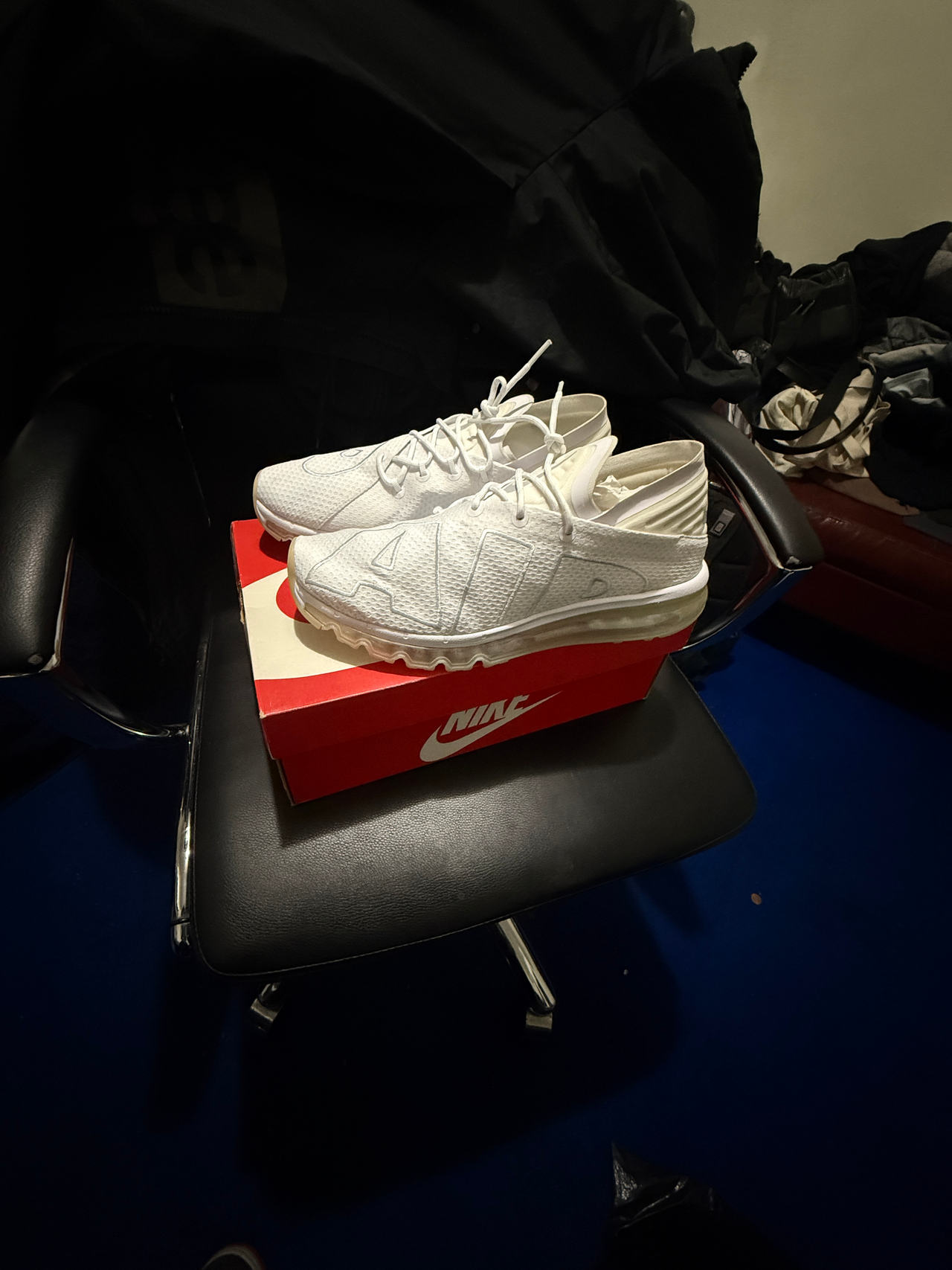 Nike Air More Uptempo 720 Triple White