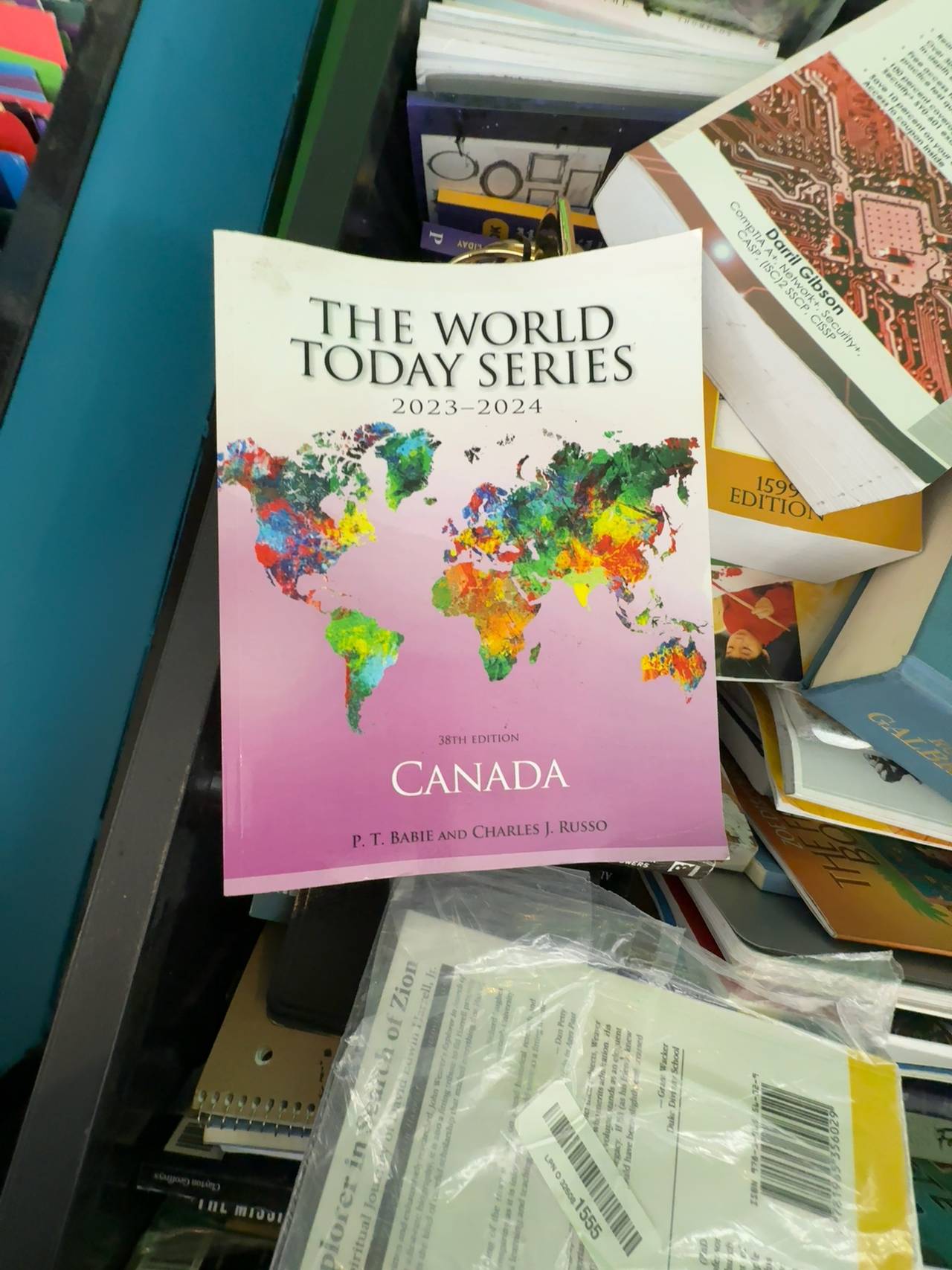 Stryker World Today: The USA and The World 2023-2024 (Paperback)
