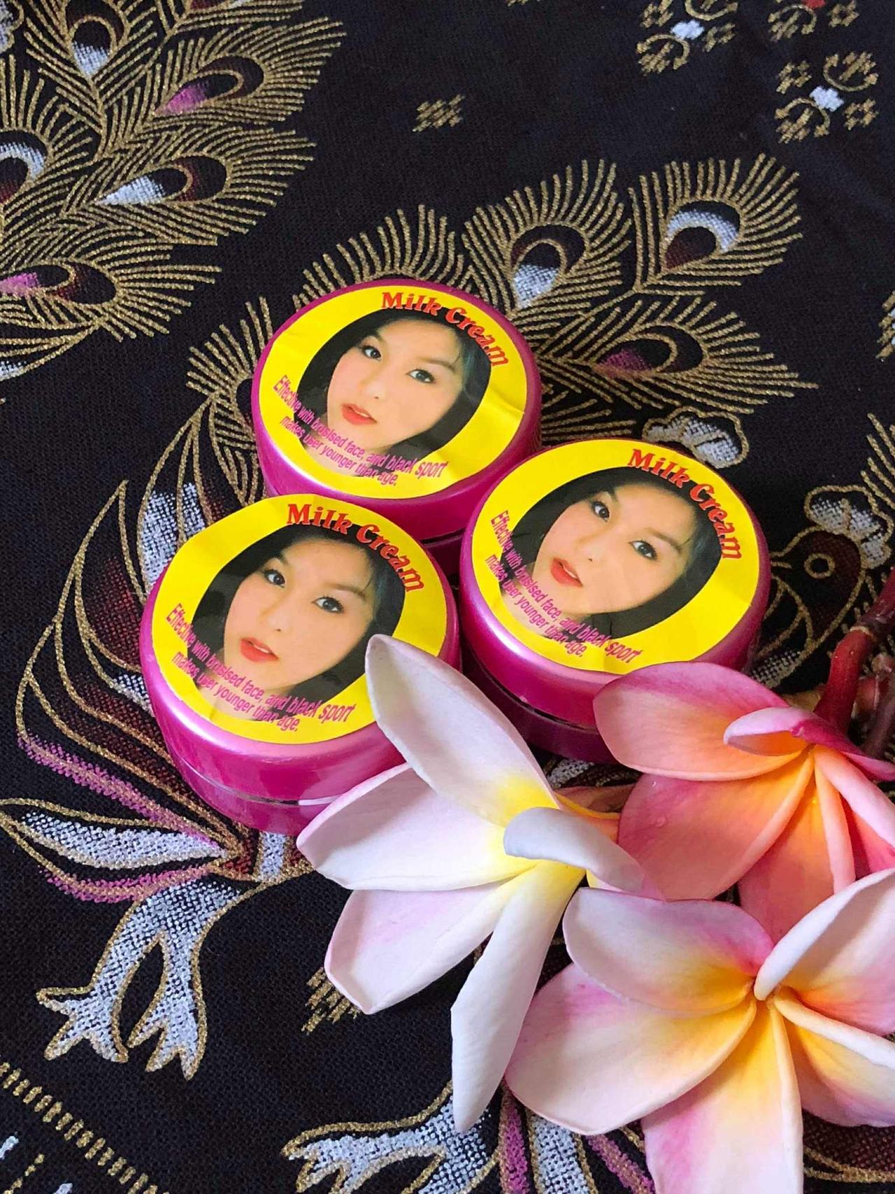Milk Cream Face Moisturizer 3 pieces Dark Spots