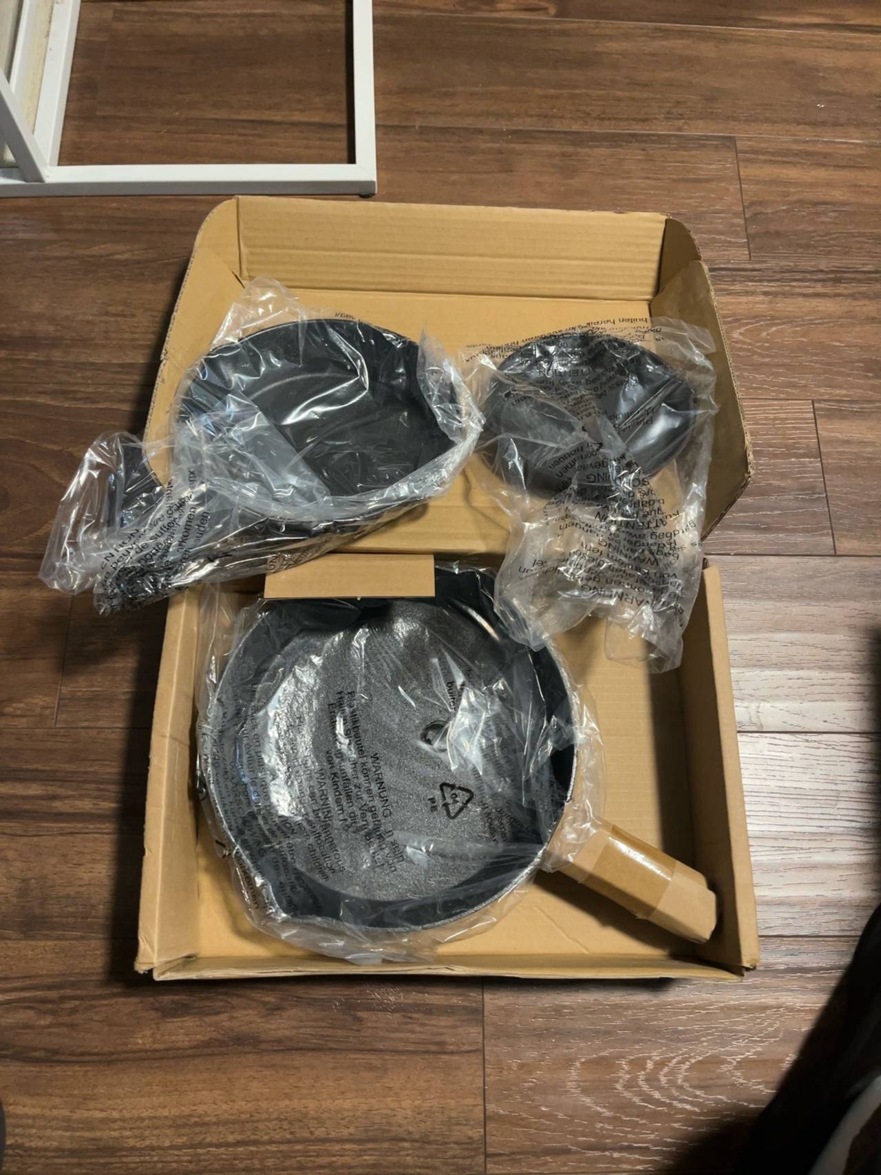 Utopia Kitchen Pre-Seasoned Cast Iron Skillet Set 3-Piece