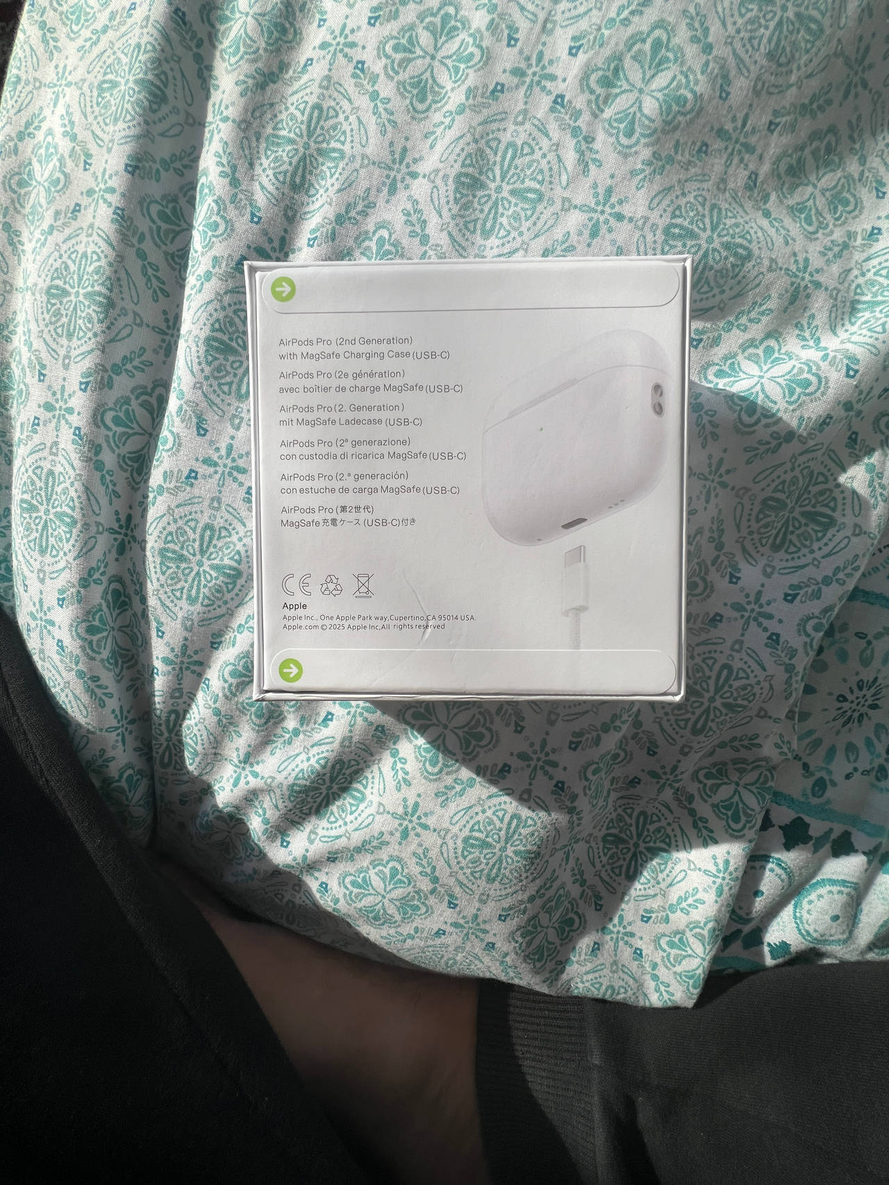 Apple AirPods Pro (2nd Generation) with MagSafe Charging Case (USB-C)