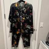  Caress Satin Pajama 2 piece set black tropical print fits like large - Image 1