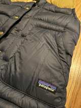 Patagonia Women's Bivy Hooded Vest - Image 2
