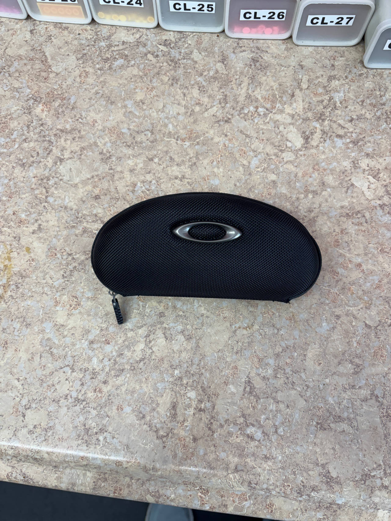 Oakley Soft Vault Sunglass Case