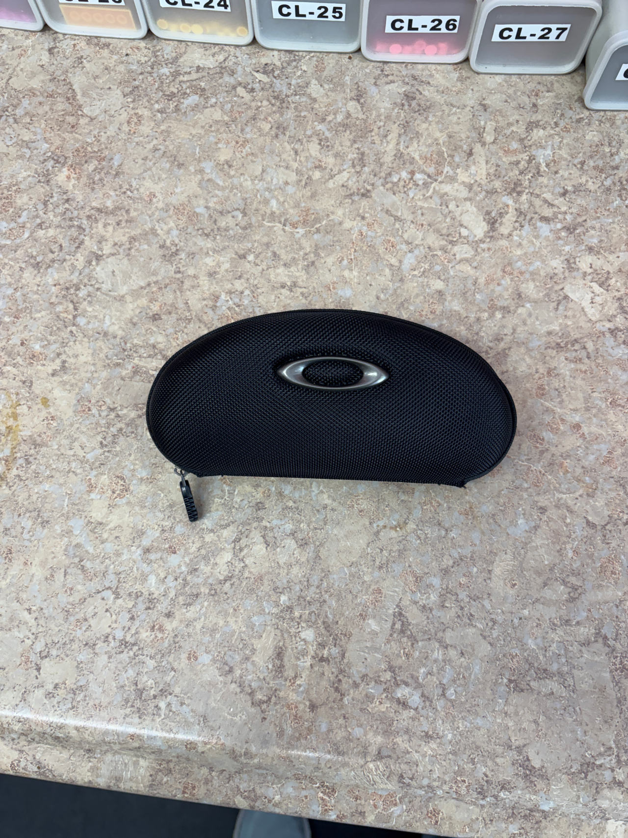 Oakley Soft Vault Sunglass Case