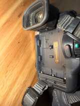 Sony DCR-TRV8 MiniDV Handycam Camcorder - Image 3