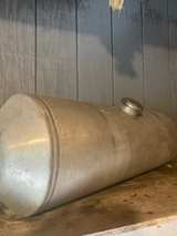 Fuel tank - Image 2
