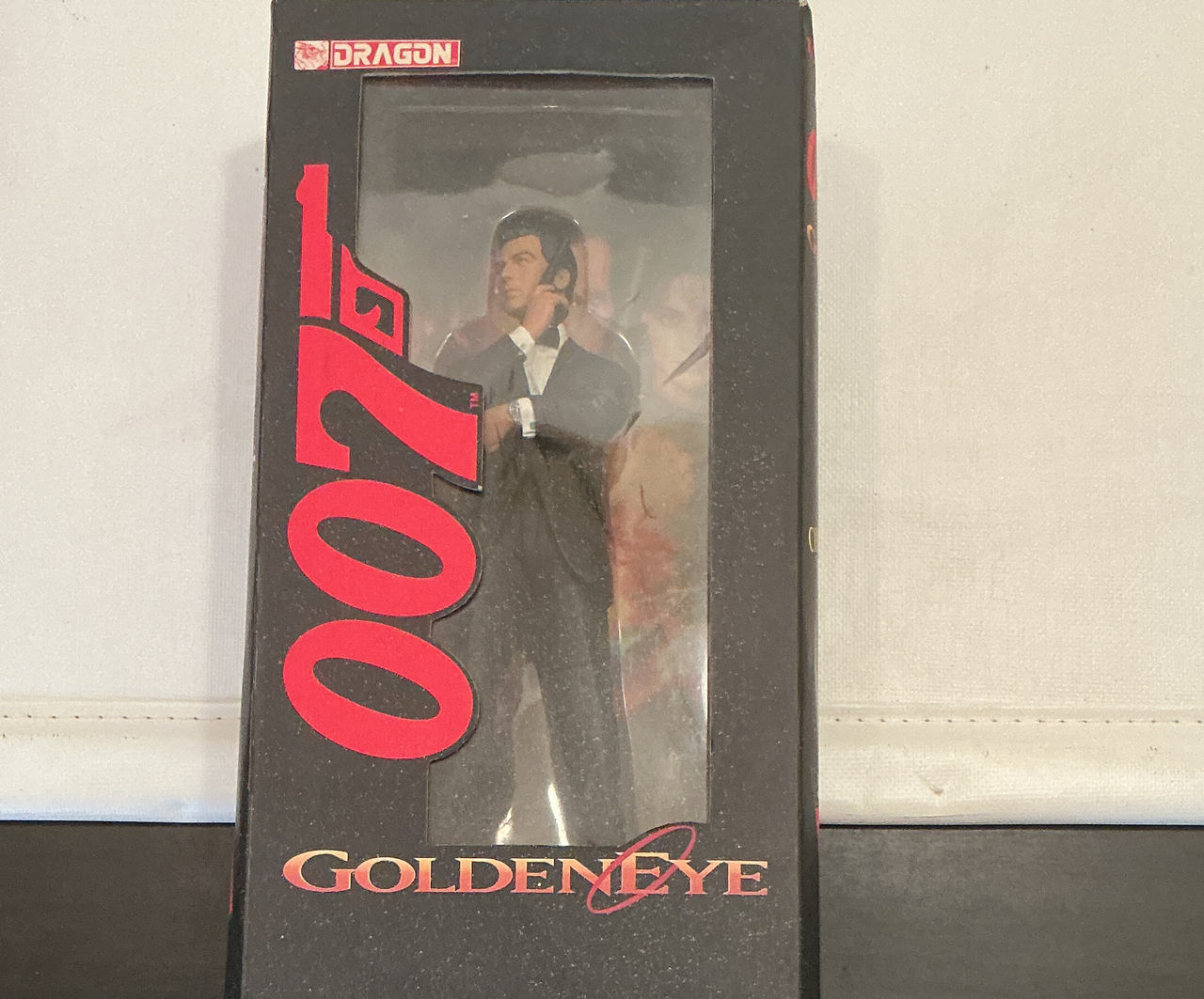 Dragon Models James Bond 007 GoldenEye Pierce Brosnan 1/6 Scale Figure