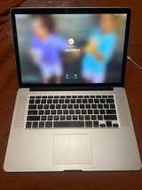 Apple MacBook Pro 15.4-inch (Silver) i7 - Image 1