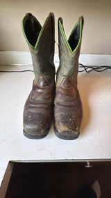 Ariat Rebar Composite Toe Work Boot size 9 1/2 - Image 2