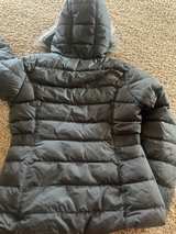 The North Face Women's Gotham Jacket II large great condition no flaws - Image 2