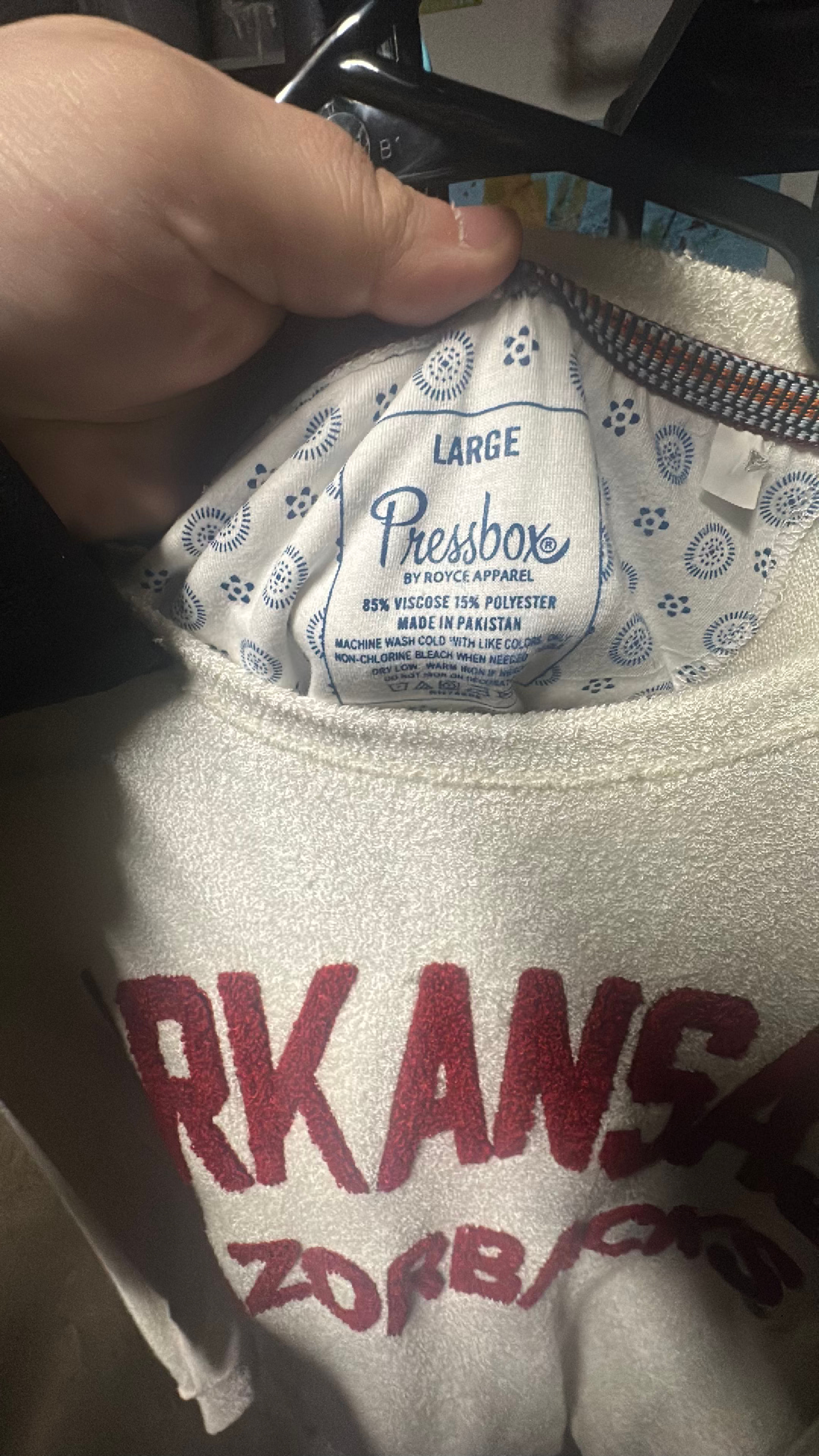 Pressbox Arkansas Razorback Sweatshirt Ivory Women's Large - Image 3