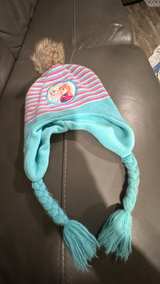 Disney Frozen Elsa & Anna Winter Hat - Image 3