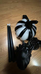 Black Gothic Bat Candle Holder Resin includes pumpkin, candle and heart vase. - Image 5