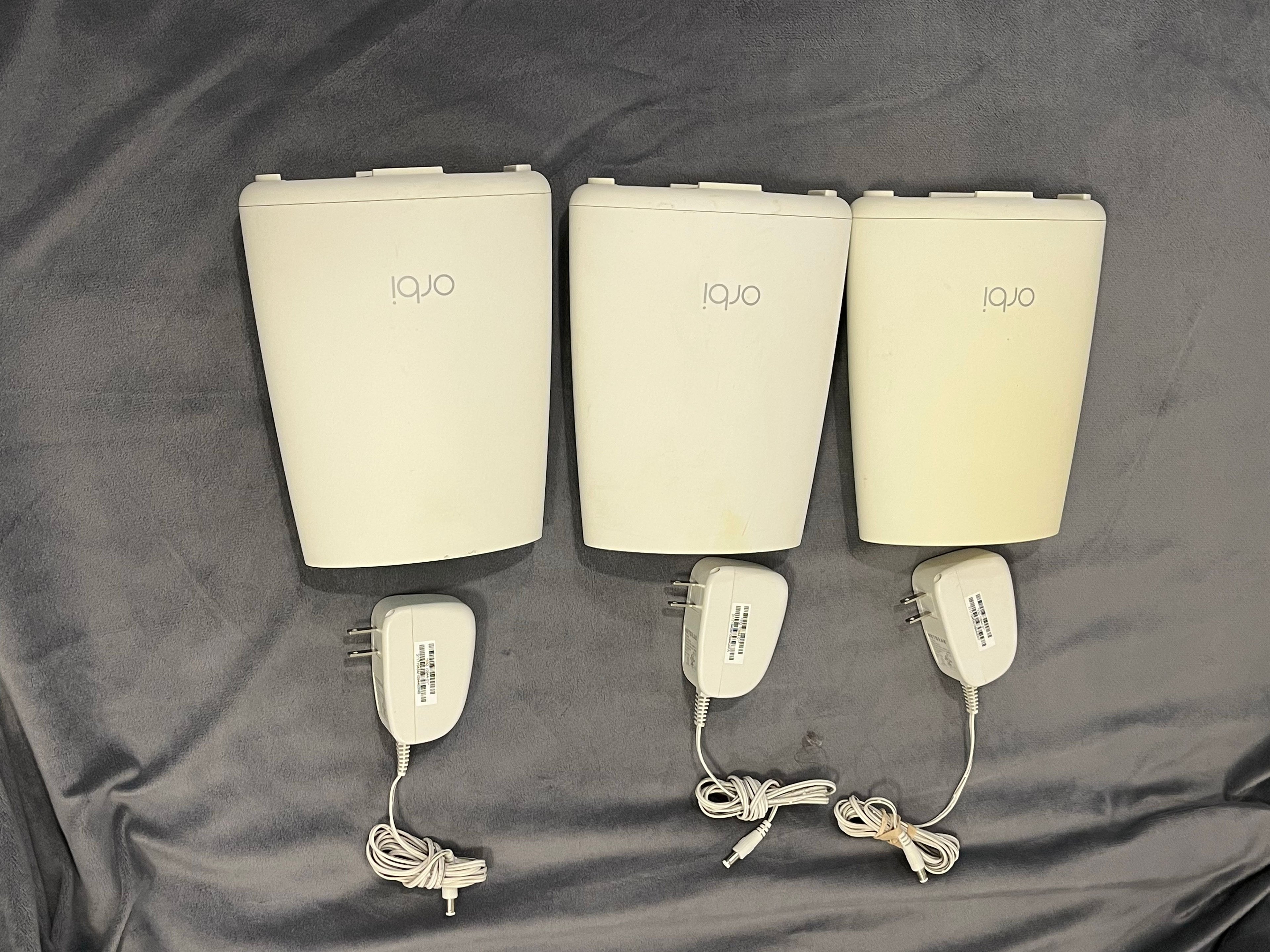 Netgear Orbi AC3000 Tri-Band Mesh WiFi System