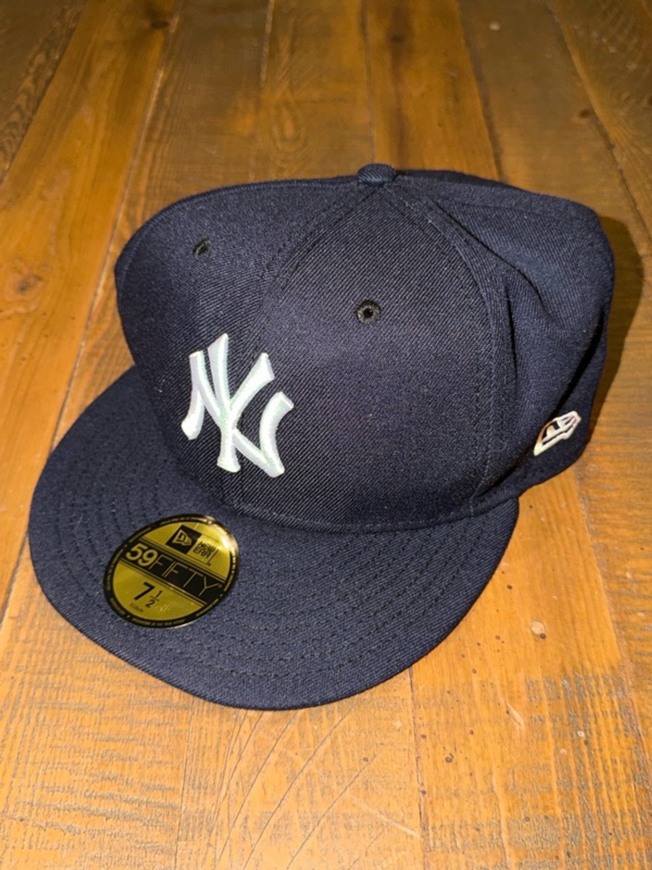 New Era New York Yankees 59FIFTY Navy Fitted Cap 7 1/2