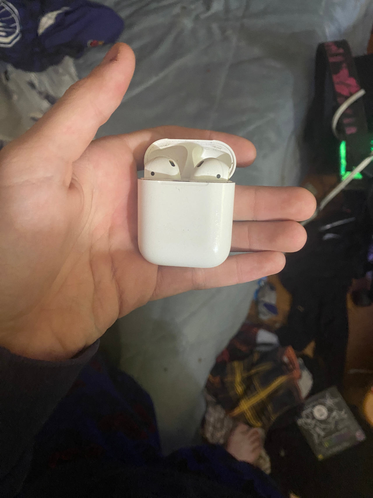 Apple AirPods