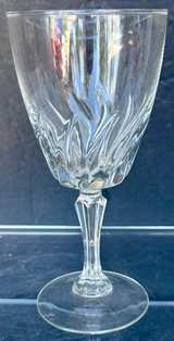 Cristal d'Arques Longchamp Wine Goblet - Image 1